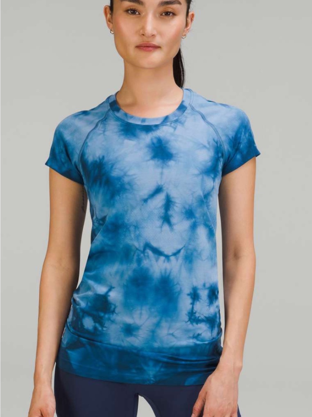 Lululemon top